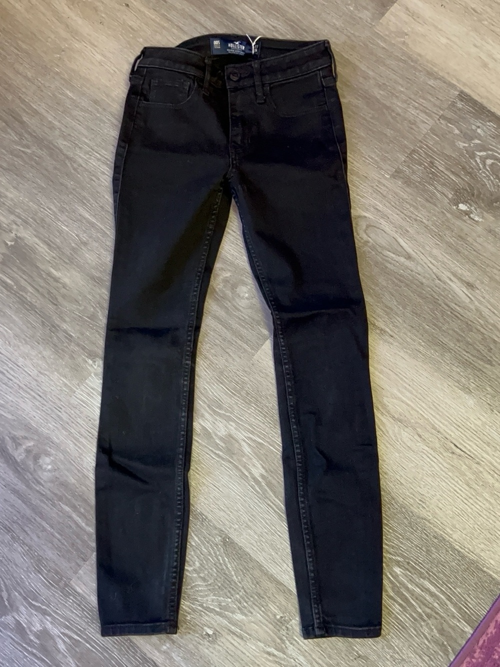Hollister Mid Rise Super Skinny Black Women's Jeans 00 short